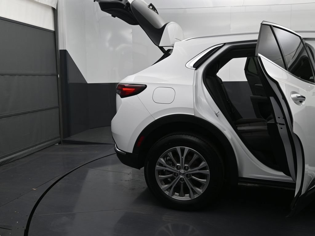Used 2022 Buick Envision Preferred FWD image 10