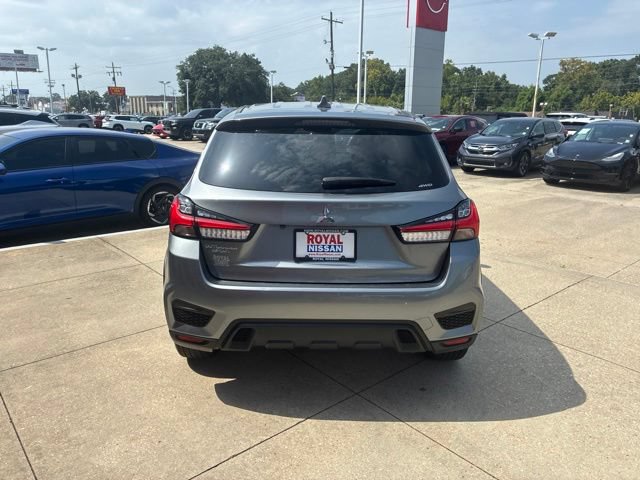 Used 2025 Mitsubishi Outlander Sport ES AWD/4WD image 6