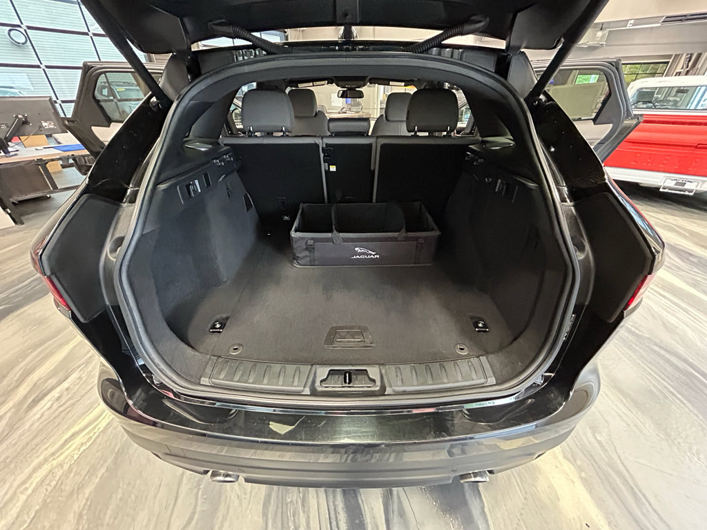 Used 2017 Jaguar F-PACE R-Sport AWD/4WD image 47