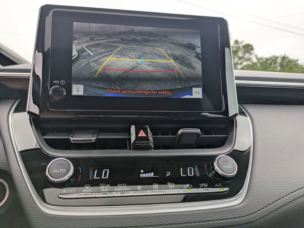 Used 2023 Toyota Corolla Cross XLE w/ Convenience Package FWD image 24