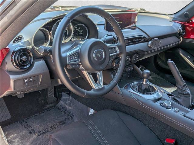 Used 2024 MAZDA MX-5 Miata Club RWD image 10