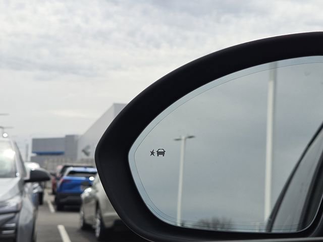 New 2026 Buick Envision Avenir image 17