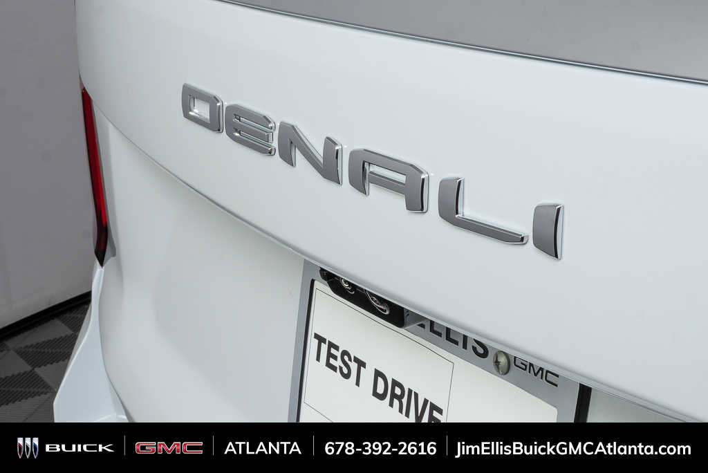 New 2026 GMC Yukon Denali w/ Denali Reserve Package image 39