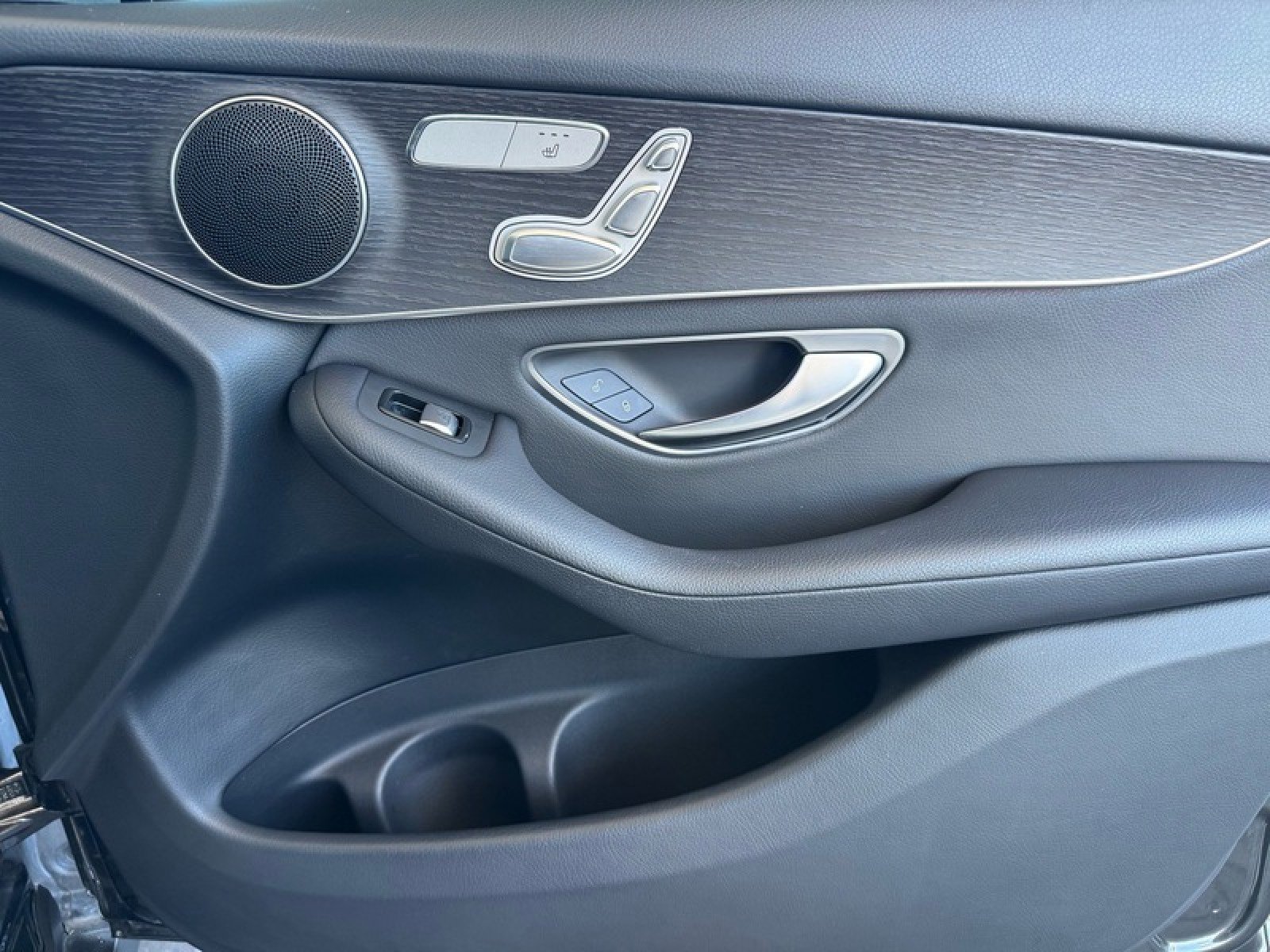 Certified 2022 Mercedes-Benz GLC 300 4MATIC image 25