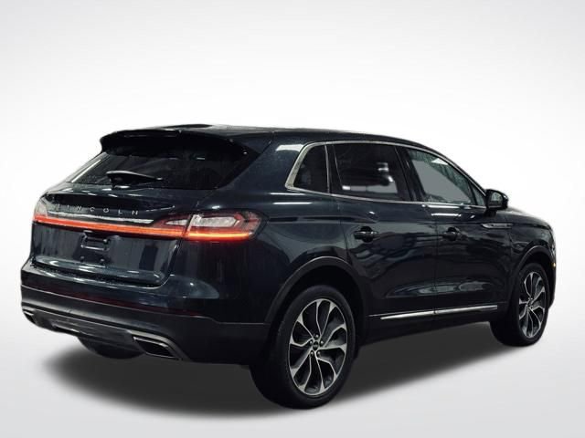 Used 2022 Lincoln Nautilus Reserve w/ Luxury Package AWD/4WD image 6