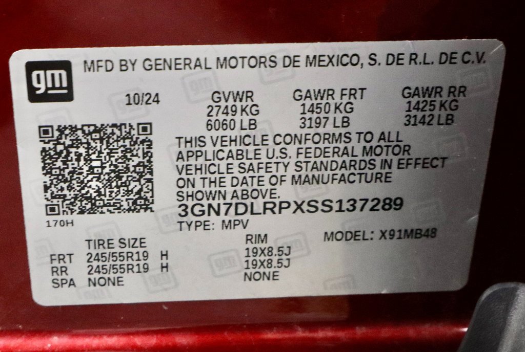Used 2025 Chevrolet Equinox EV LT image 30