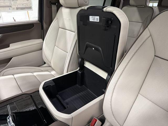 New 2026 GMC Yukon XL Denali w/ Sun & Power Step Package image 27