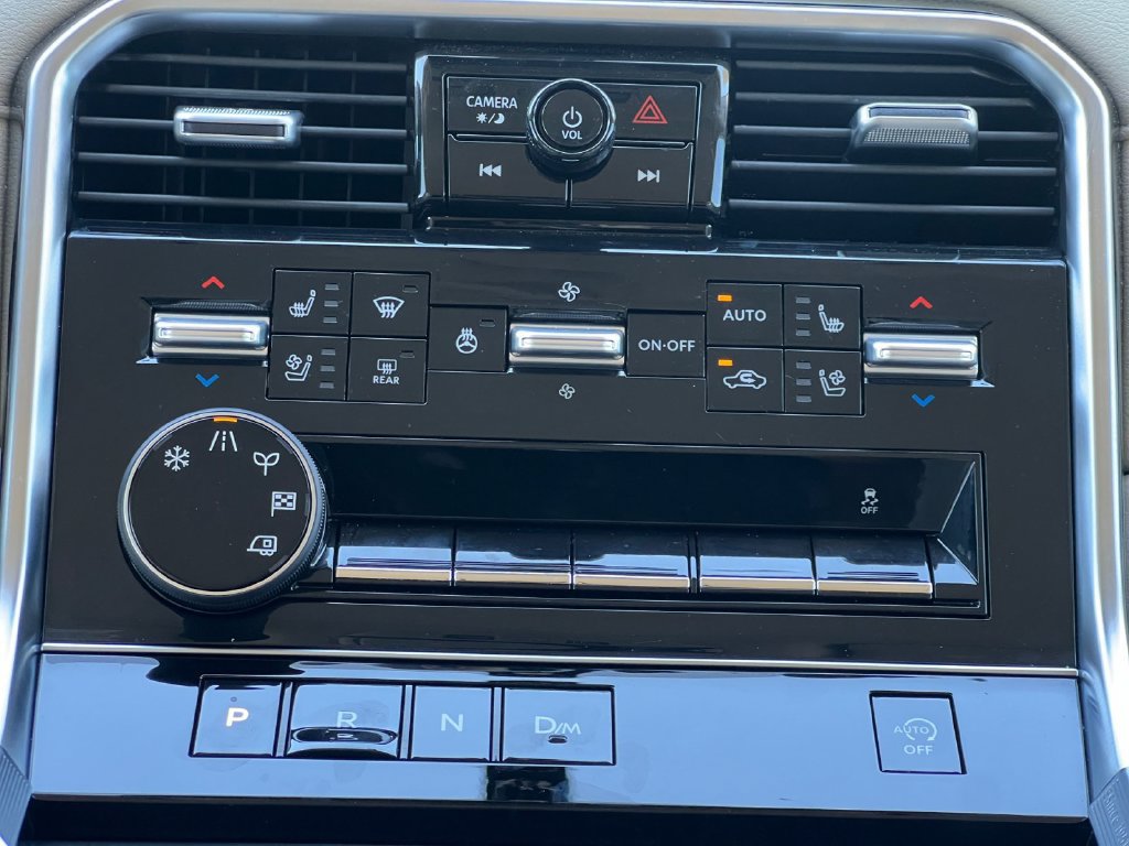 Certified 2026 Nissan Armada Platinum RWD image 4