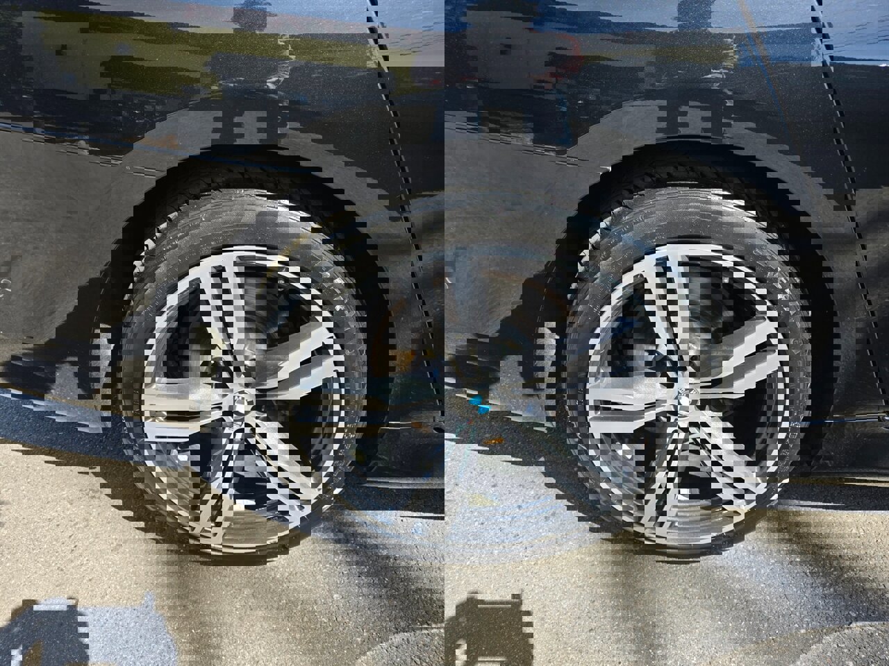 Used 2016 BMW 750i xDrive image 31