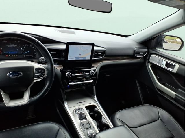 Used 2021 Ford Explorer Limited image 17
