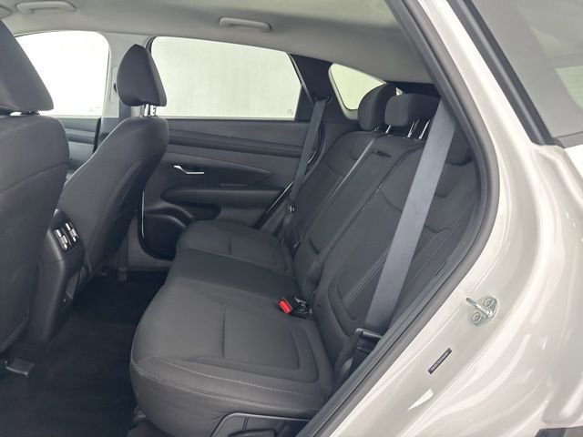 Certified 2025 Hyundai Tucson SEL image 30
