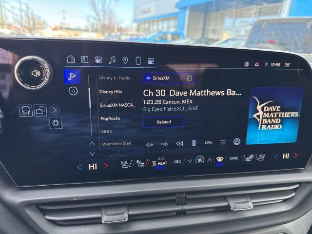 Used 2025 Chevrolet Silverado EV LT image 26