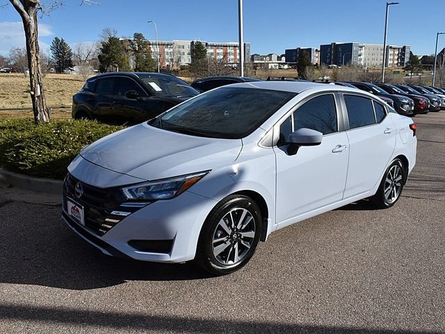 New 2025 Nissan Versa SV w/ Trunk Package FWD image 7