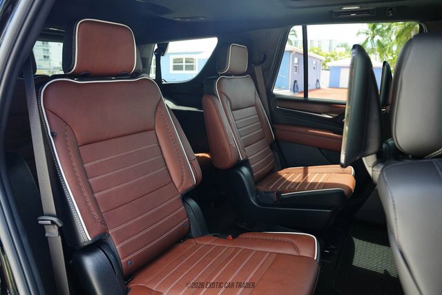 Used 2023 GMC Yukon Denali Ultimate AWD/4WD image 57