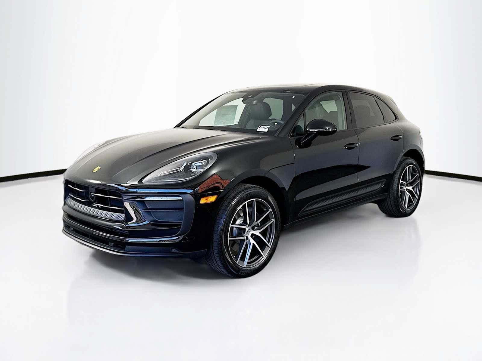 New 2025 Porsche Macan AWD/4WD image 29