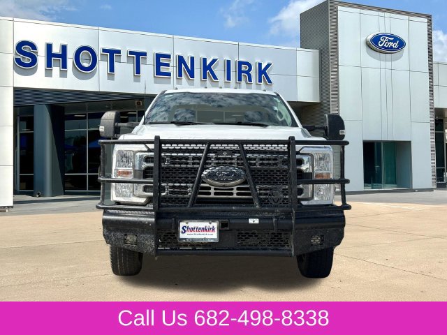 Used 2024 Ford F350 XLT w/ 360-Degree Camera Package AWD/4WD image 2