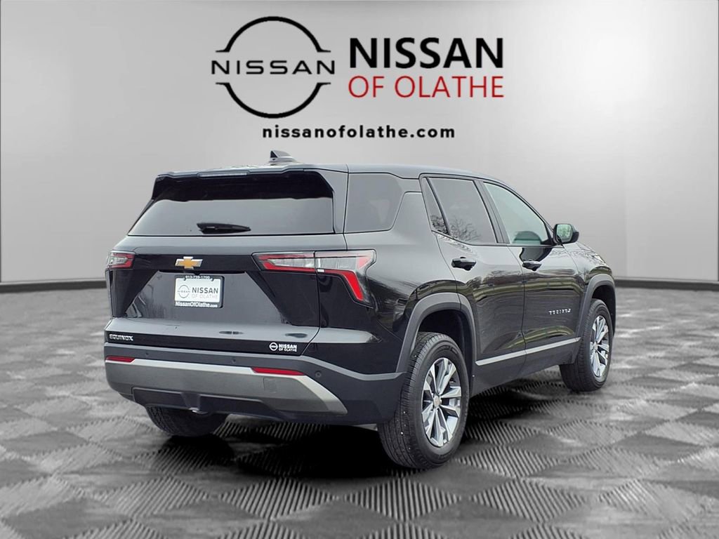 Used 2025 Chevrolet Equinox LT image 29