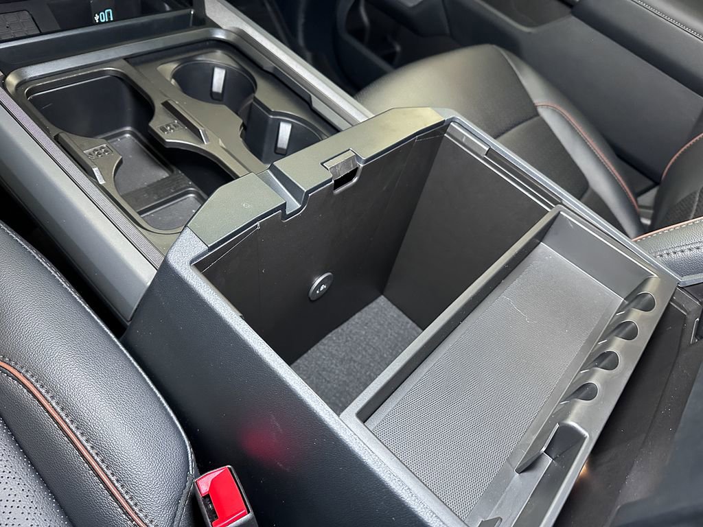 New 2026 Ford F350 Lariat image 32