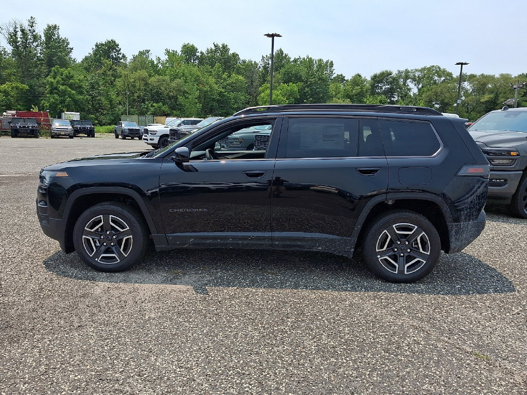 New 2026 Jeep Cherokee Laredo AWD/4WD image 5