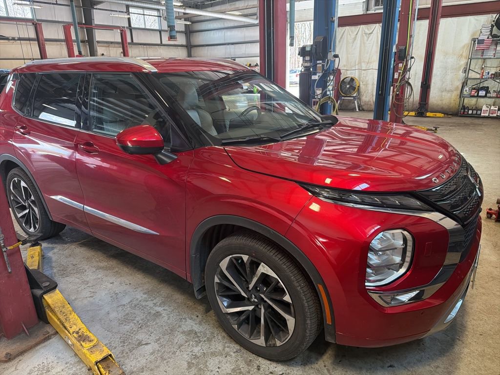 Used 2022 Mitsubishi Outlander SEL