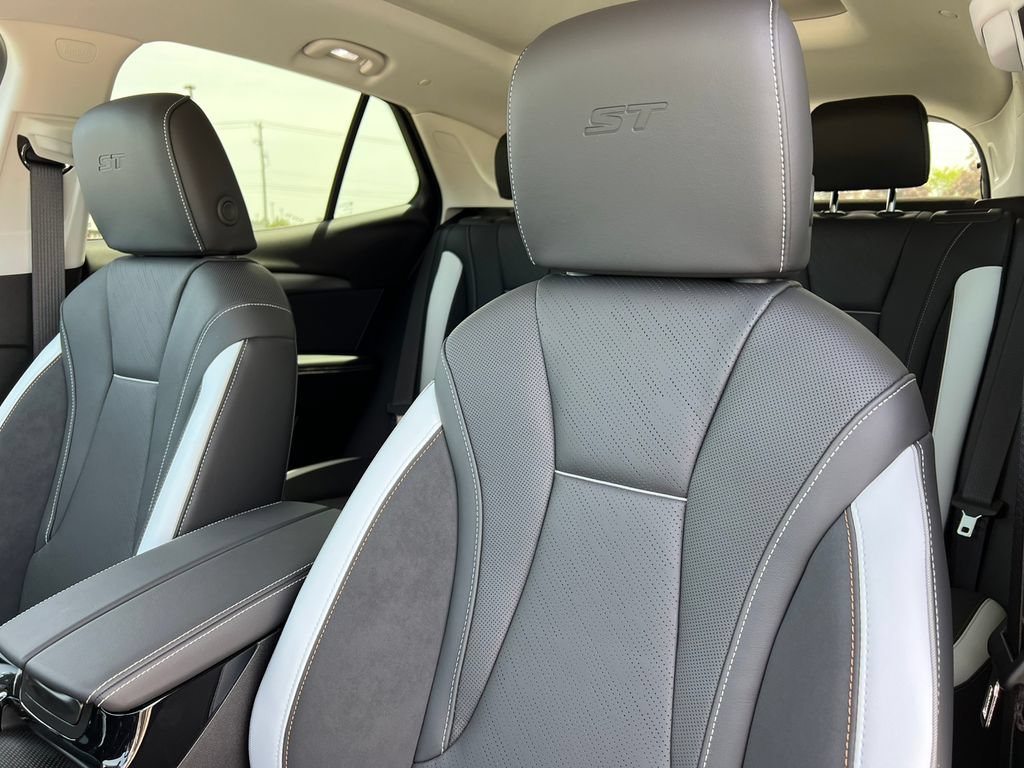 New 2026 Buick Envision Sport Touring AWD/4WD image 12
