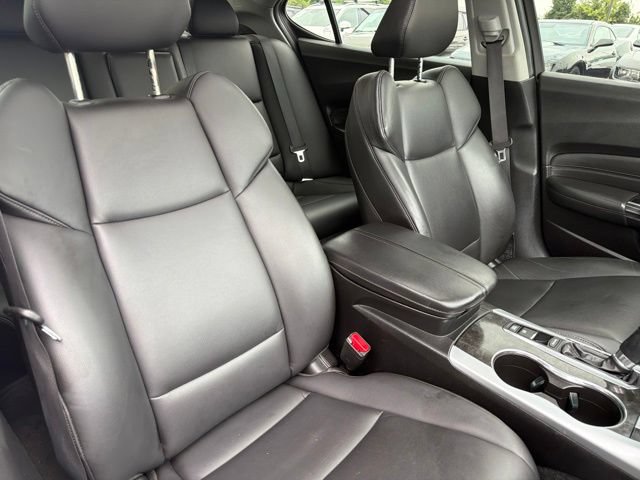 Used 2018 Acura TLX FWD image 30