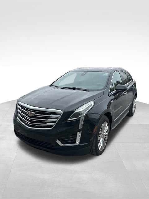 Used 2017 Cadillac XT5 Luxury w/ Driver Awareness Package image 3