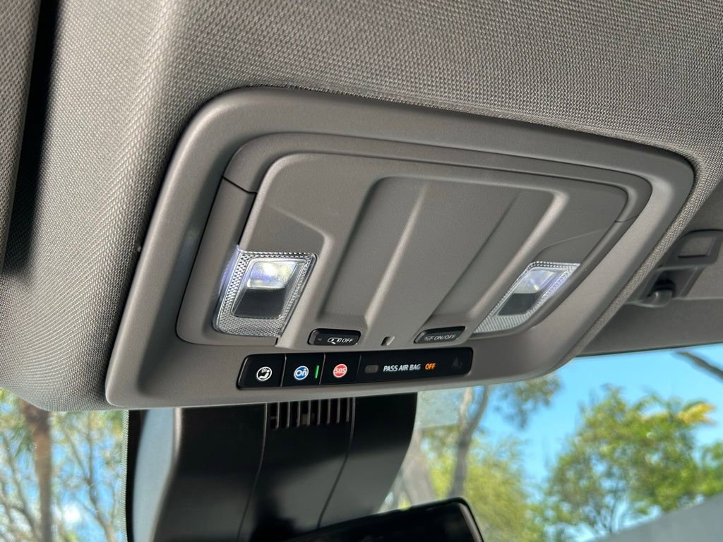 Used 2024 Chevrolet Silverado 1500 LT Trail Boss image 29