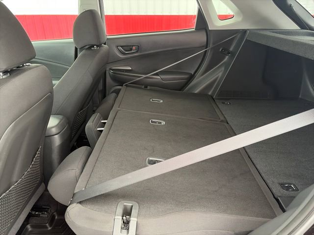 Used 2021 Hyundai Kona SEL Plus AWD/4WD image 38
