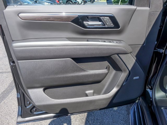 New 2026 Chevrolet Tahoe Premier image 13