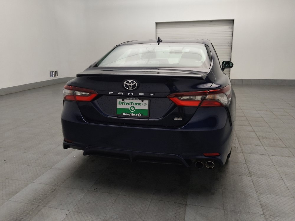 Used 2022 Toyota Camry SE FWD image 7