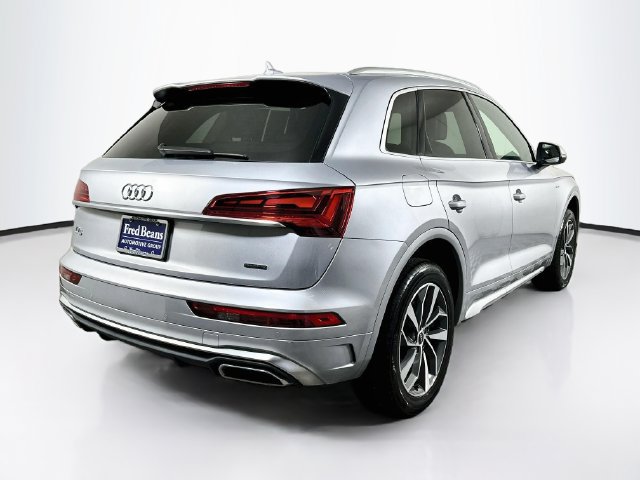 Used 2023 Audi Q5 2.0T Premium Plus w/ Premium Plus Package AWD/4WD image 8