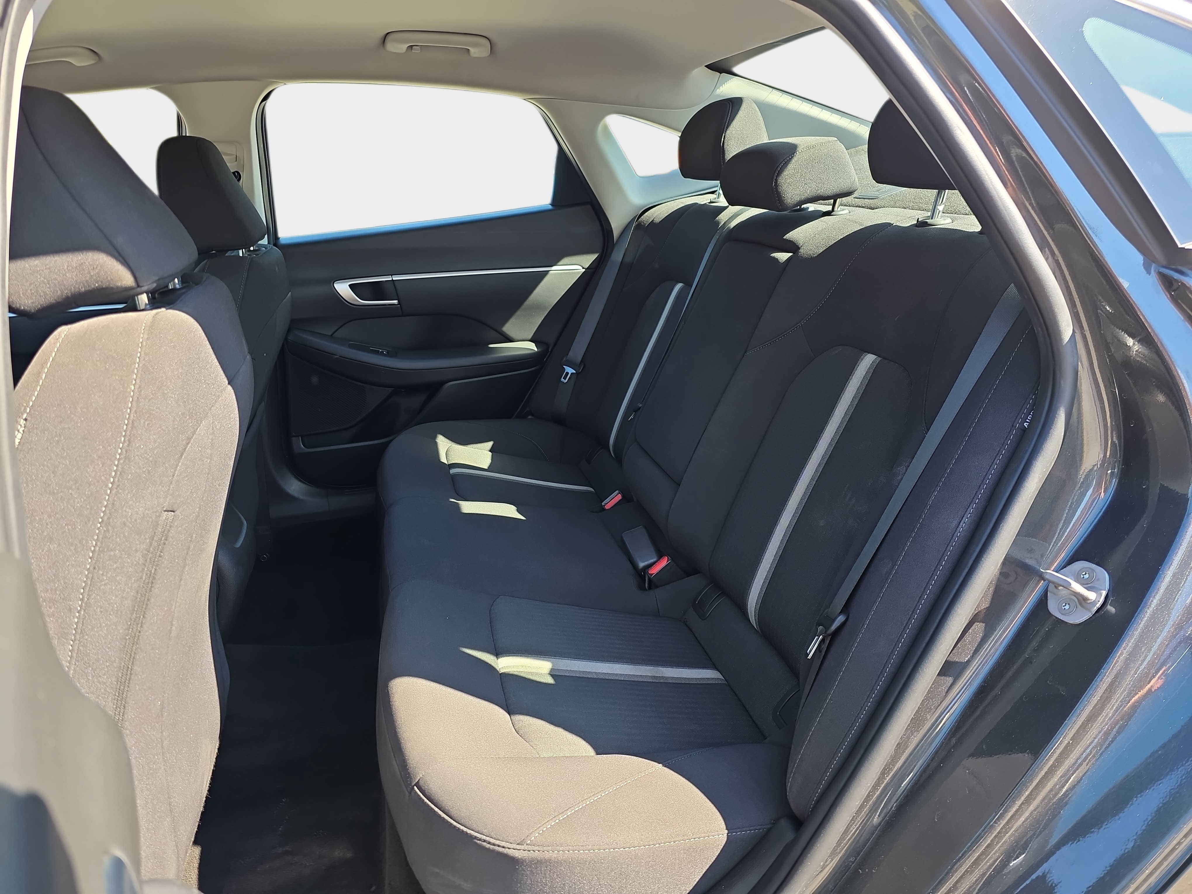 Used 2025 Hyundai Sonata SEL FWD image 11