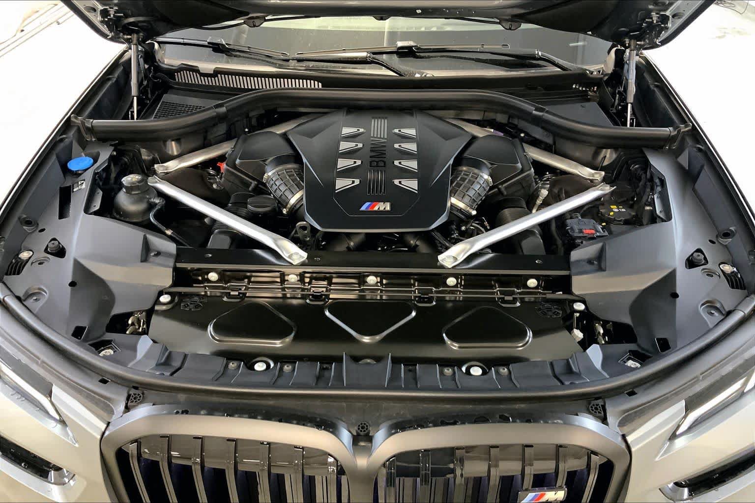New 2027 BMW X7 M60i AWD/4WD image 16
