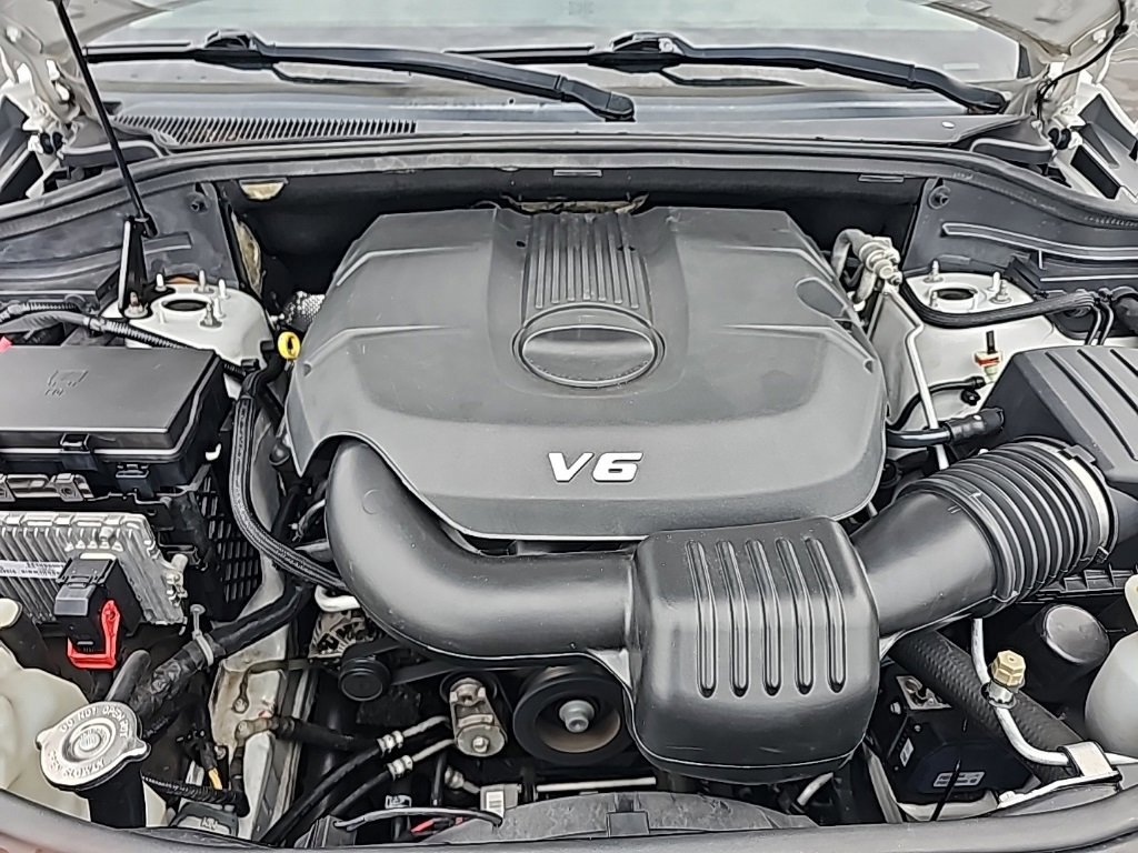 Used 2015 Jeep Grand Cherokee Limited image 11