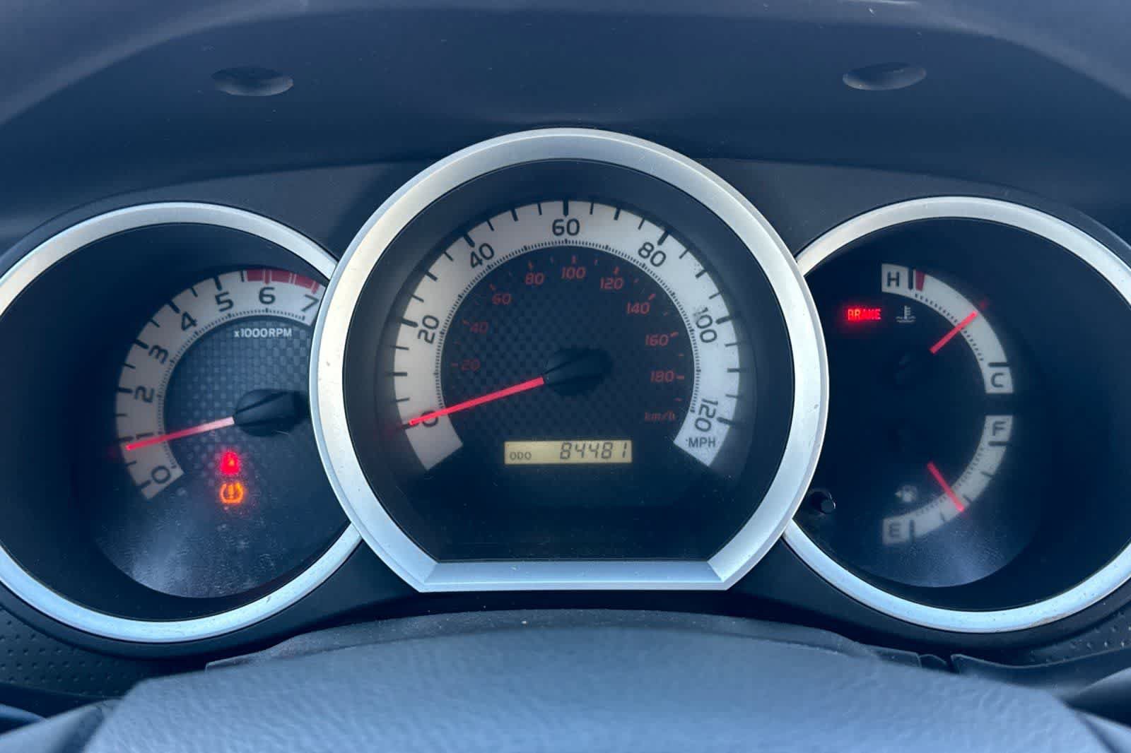 Used 2012 Toyota Tacoma 2WD Regular Cab image 24