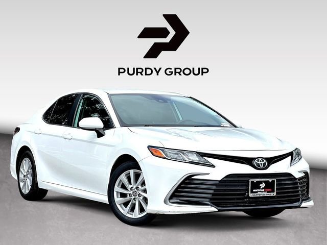 Used 2021 Toyota Camry LE FWD image 1