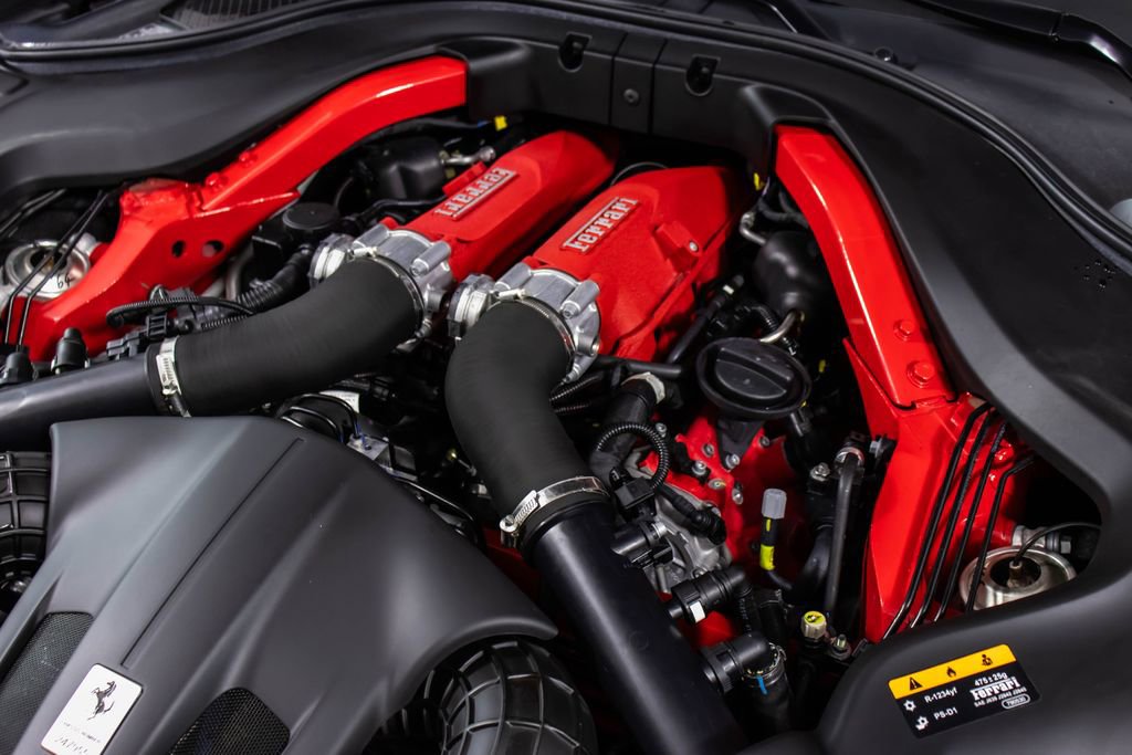 Used 2019 Ferrari Portofino RWD image 58
