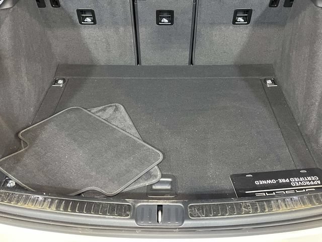 Certified 2024 Porsche Macan AWD/4WD image 20