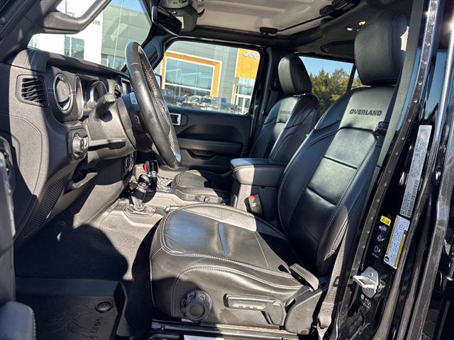 Used 2021 Jeep Gladiator Overland w/ Dual Top Group image 8