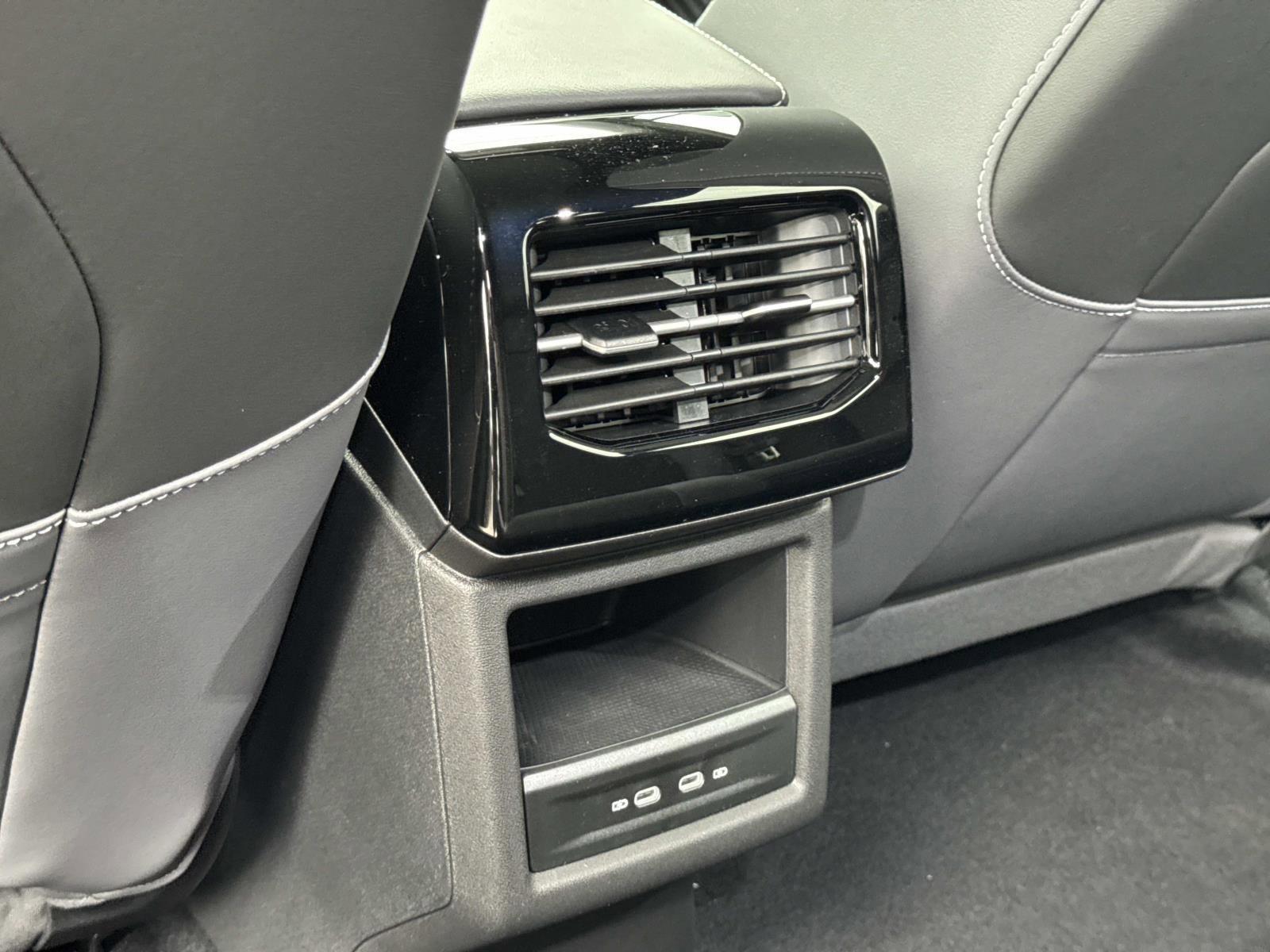 New 2025 Volkswagen ID.4 Pro S image 26