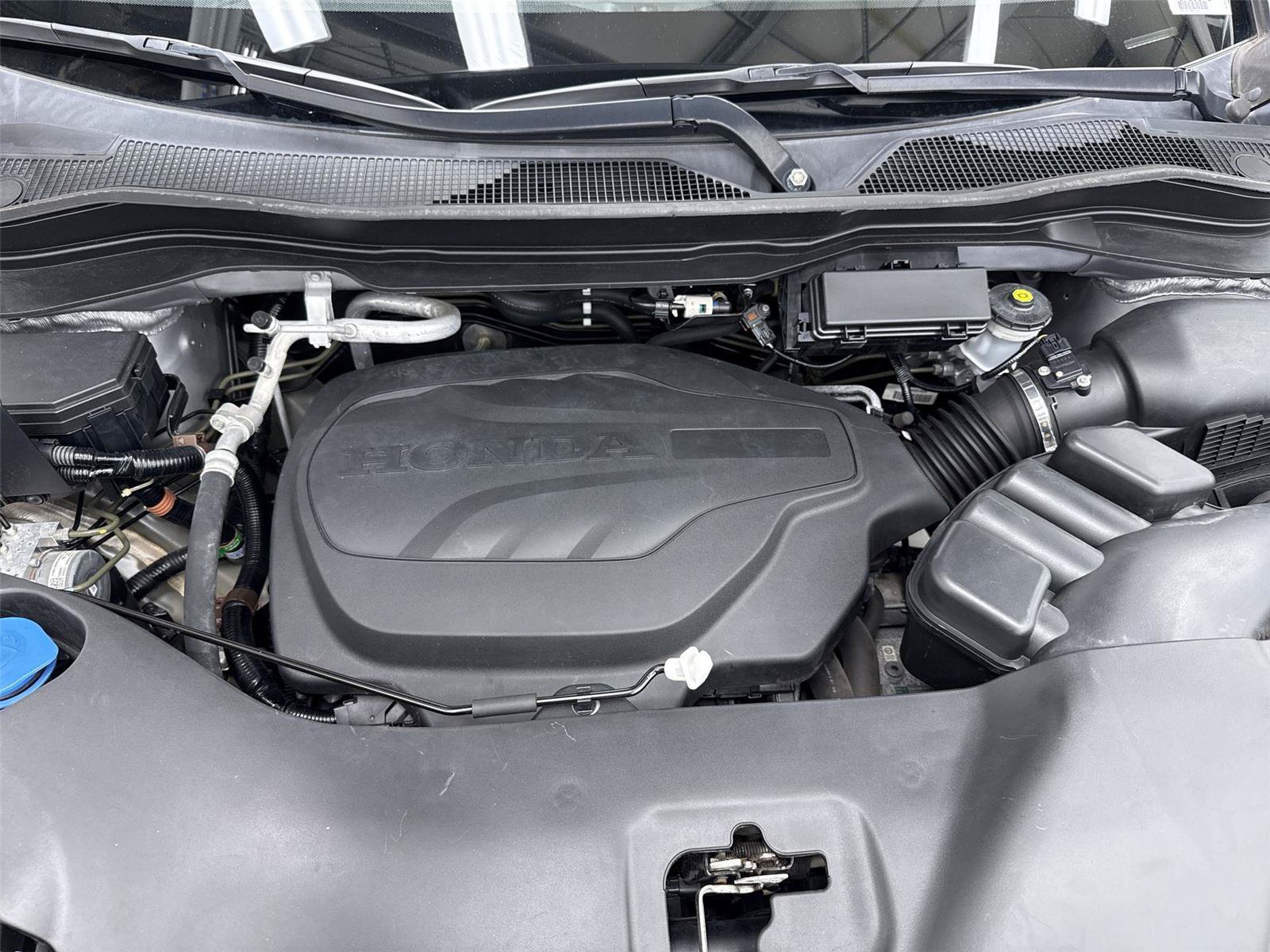 Used 2021 Honda Passport EX-L image 3