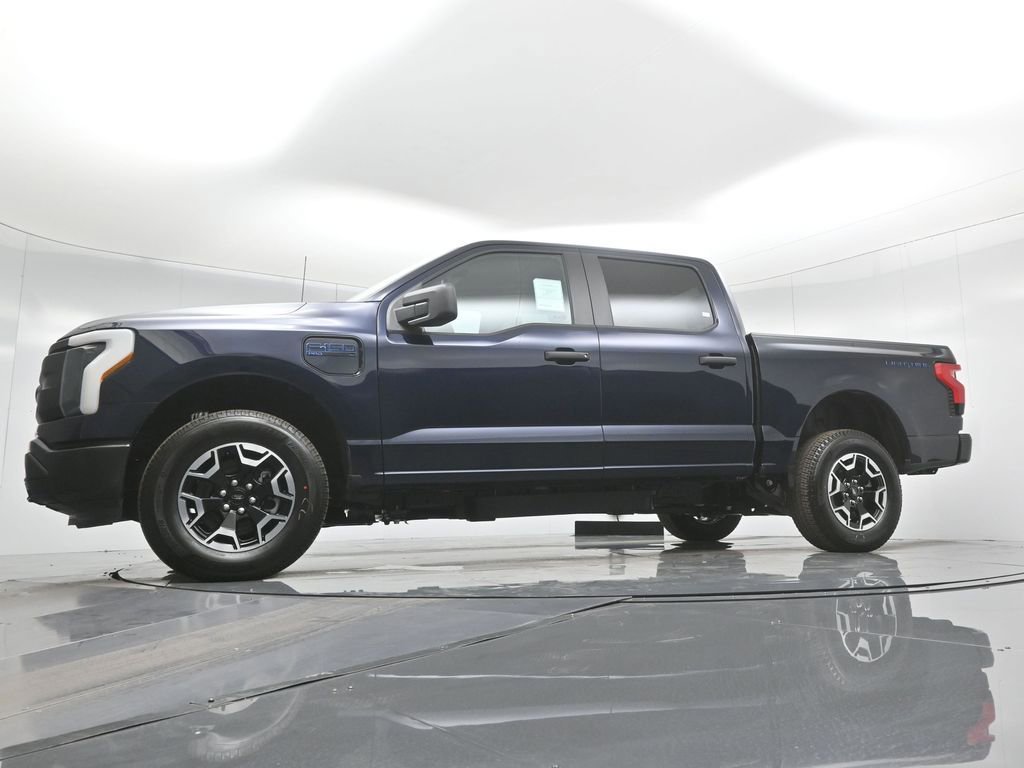 New 2024 Ford F150 Lightning Pro AWD/4WD image 7