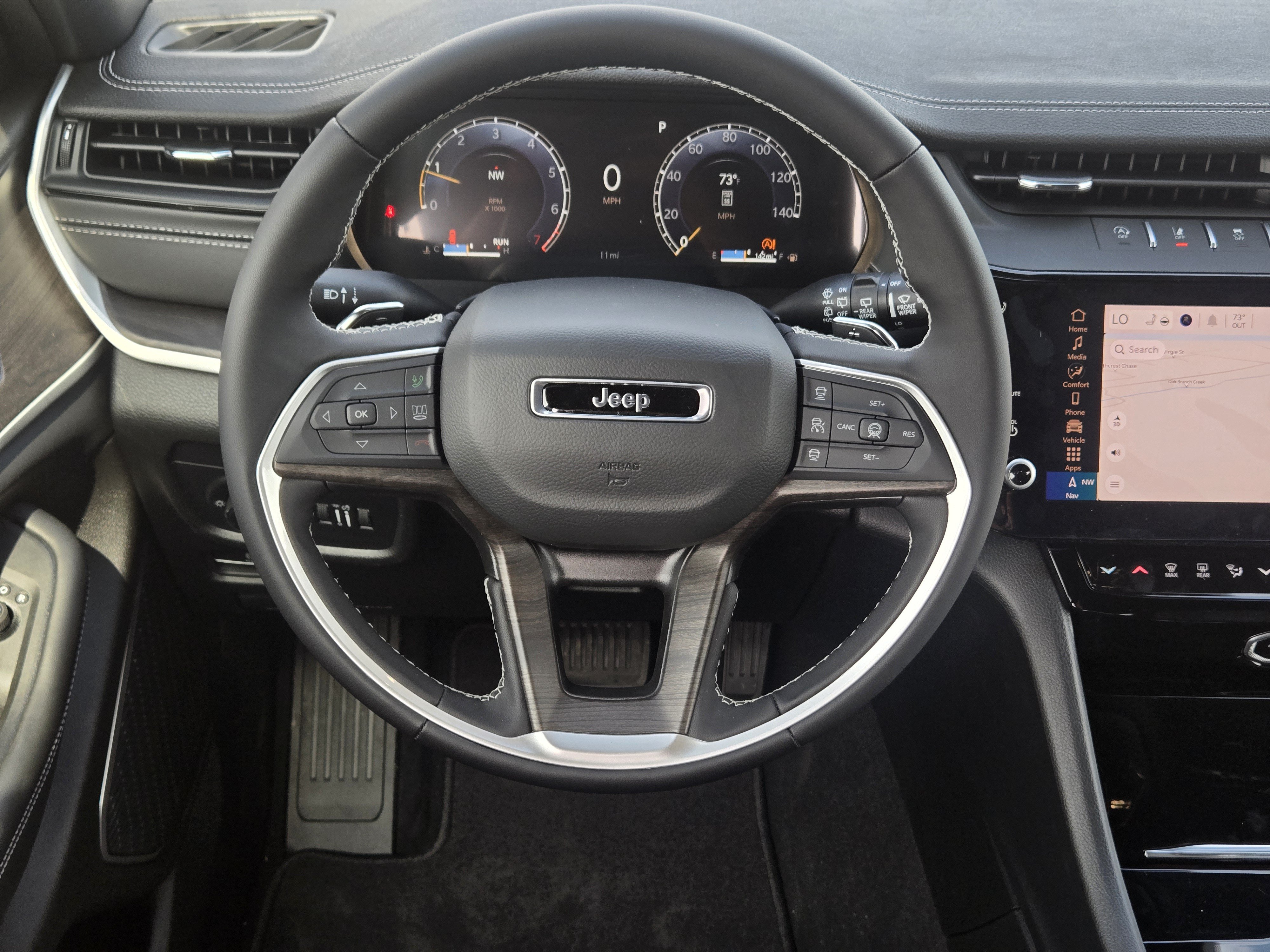 New 2026 Jeep Grand Cherokee L Limited w/ Limited Altitude Package RWD image 23