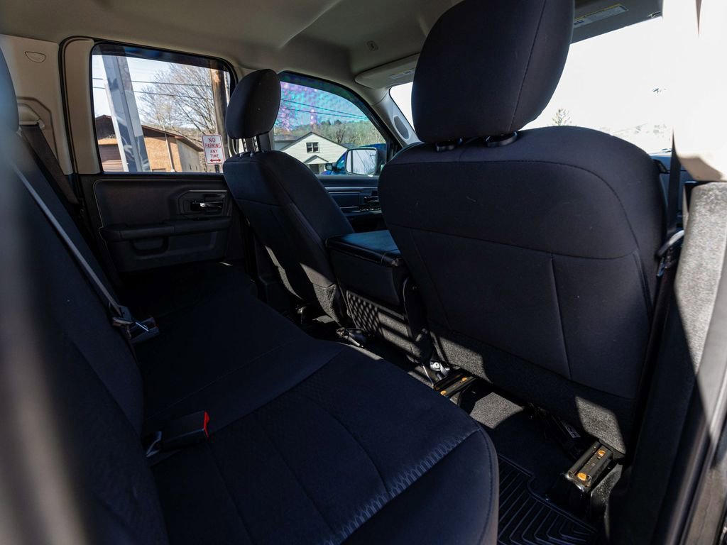 Used 2020 RAM 1500 Classic Warlock w/ Electronics Group image 30