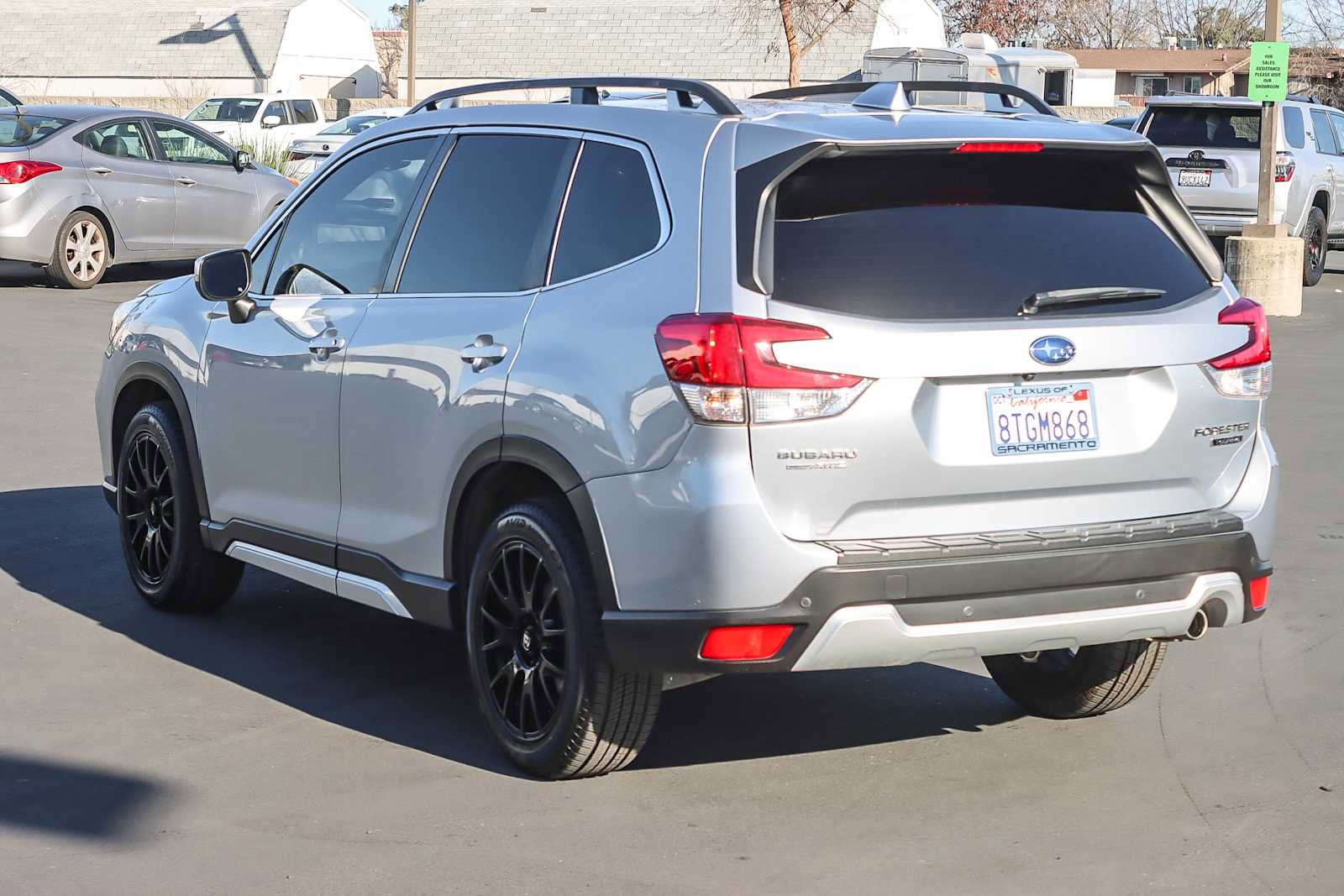 Used 2020 Subaru Forester Touring image 2
