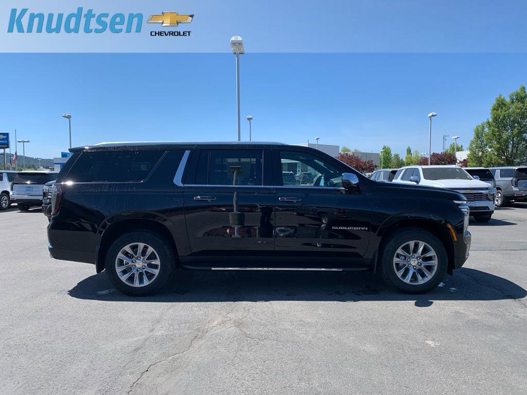 New 2026 Chevrolet Suburban Premier AWD/4WD image 8
