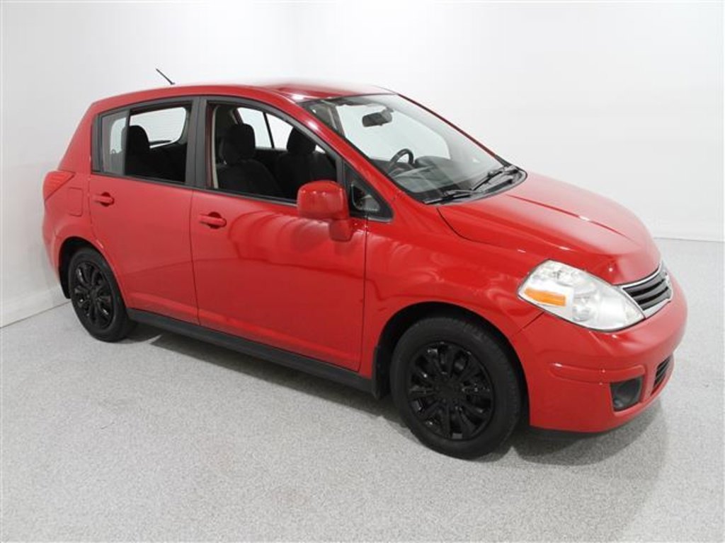 Used 2011 Nissan Versa 1.8 S w/ Plus Pkg