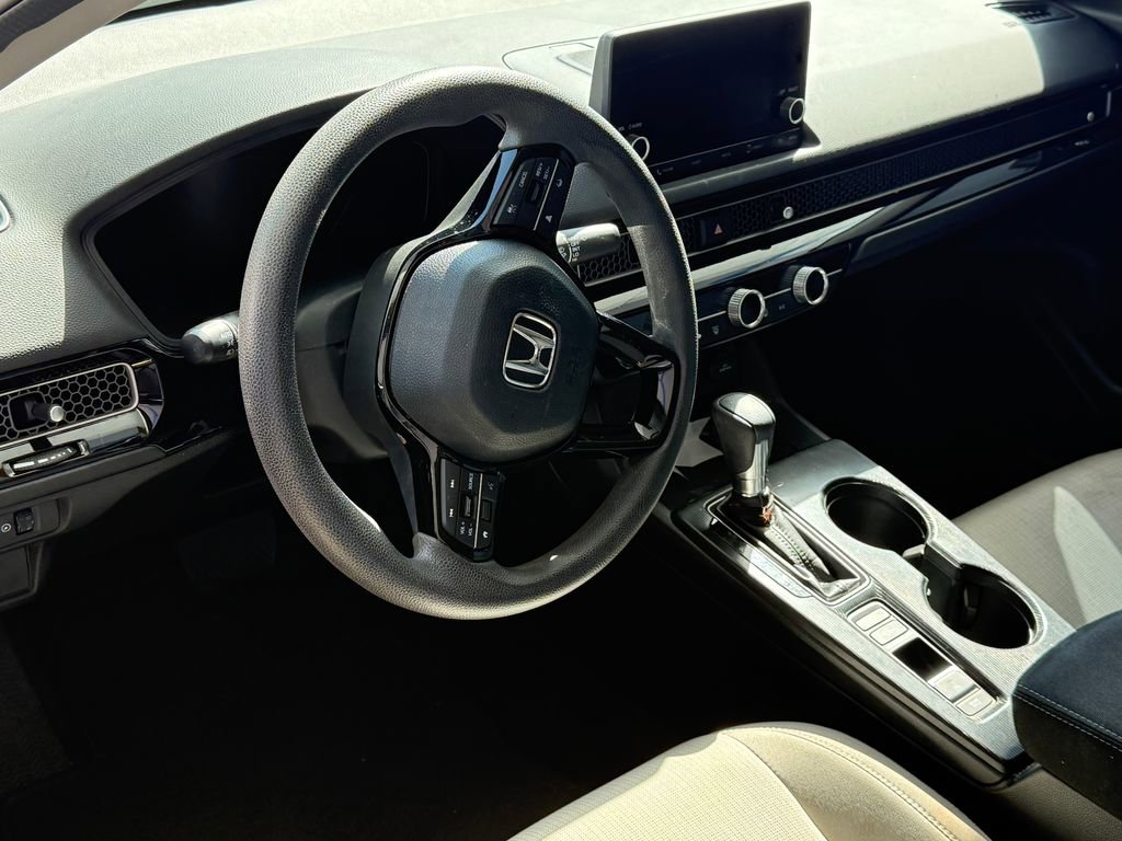Used 2023 Honda Civic LX image 10