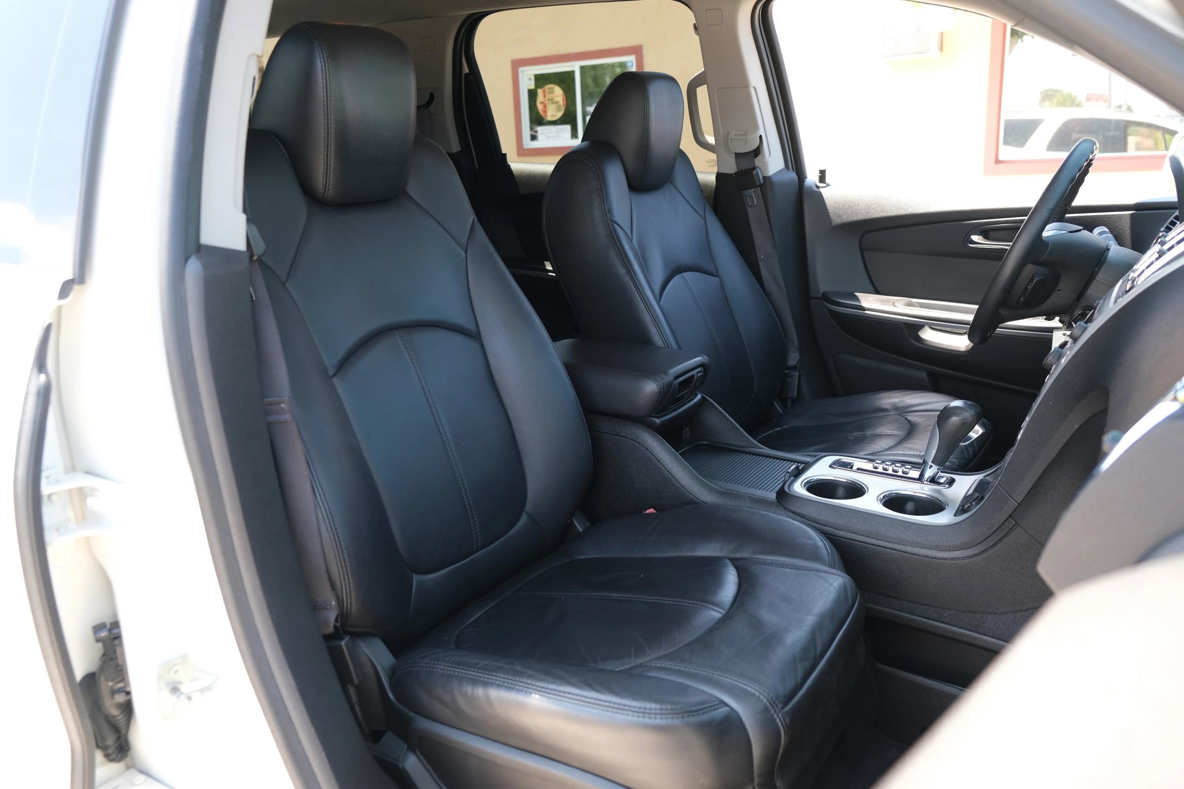 Used 2012 GMC Acadia SLT AWD/4WD image 11